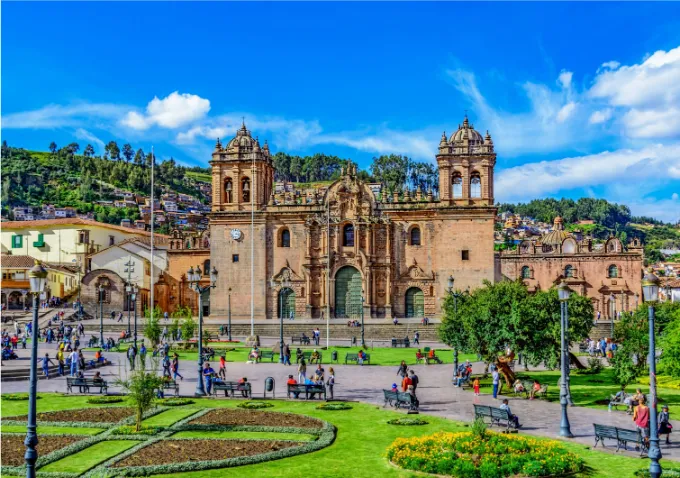 Recorrido a pie por la ciudad de Cusco